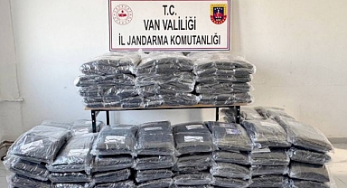 Gümrük kaçağı malzemeler ele geçirildi