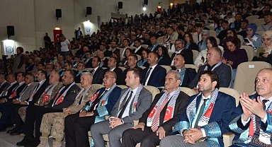 İlk ders 'Gazze' oldu