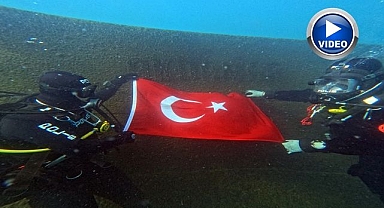 Kurbağa adamlar kaçakçılara göz açtırmıyor