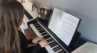 Pazaryolu'nda geleceğin piyanistleri yetişecek