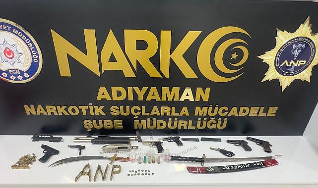Polisler zehir tacirlerine geçit vermedi