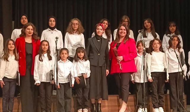 Erzurum'da sanatın kalbinde Cumhuriyet kutlaması