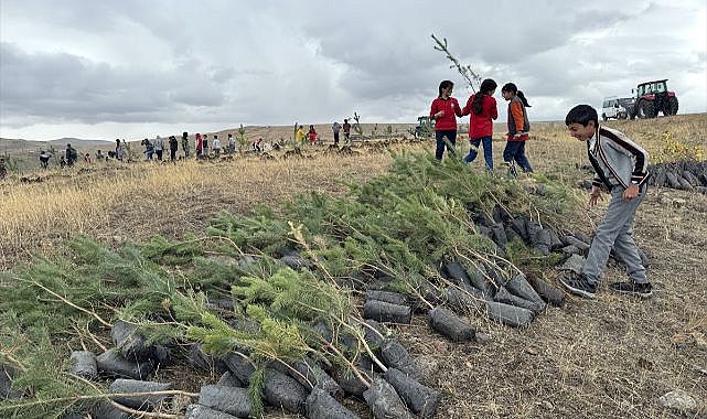 Sigarayı bıraktı şimdi topluma nefes oluyor