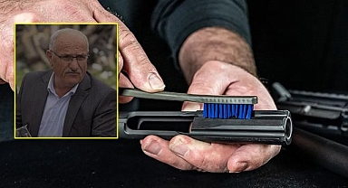 Silahını temizlerken kendini vurdu!