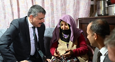 Vali Çİftçi'den Zemzem nineye Umre sözü
