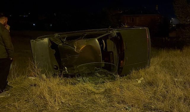 Yoldan çıkarak takla attı!