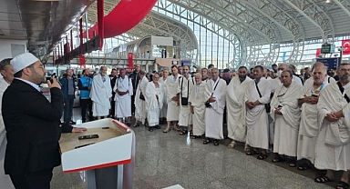 193 Umre yolcusu dualarla uğurlandı