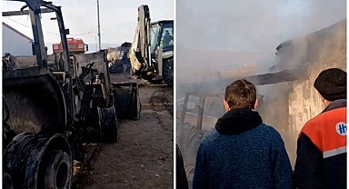 Ahırda korkutan yangın: 2 traktör kül oldu   