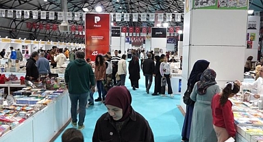 Anadolu Kitap ve Kültür Fuarı'na yoğun ilgi