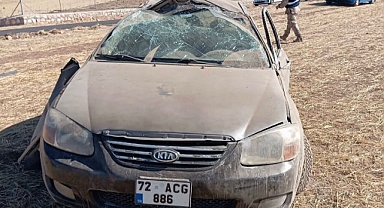 Aracın camından fırlayan çocuk hayatını kaybetti