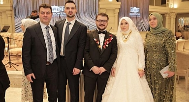 Atmaca ailesinin mutlu günü