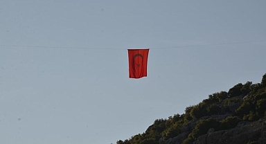 Bu yılda geleneği sürdürdüler