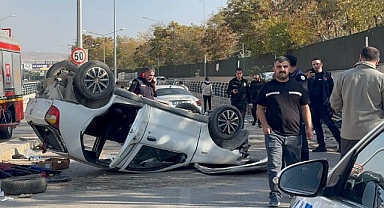 Duvara çarparak takla attı!