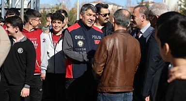  Emniyet Müdürü Karaburun öğretmenlere tedbirleri anlattı