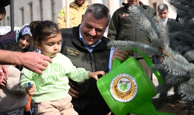 Erzurum'da Milli Ağaçlandırma Günü'nde fidanlar toprakla buluştu