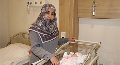 Erzurum'da mucize bebek hayata tutundu