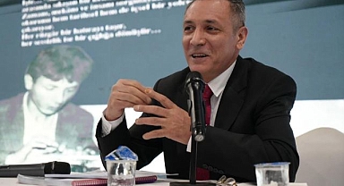 Gazeteci-Yazar Bozkurt kitapseverlerle buluştu