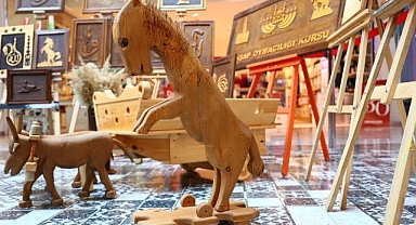 Hükümlü çocuklardan ilham veren sergi