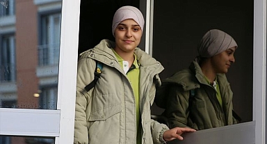 İki kez kanseri yendi!  Minik yüreğin büyük savaşı...