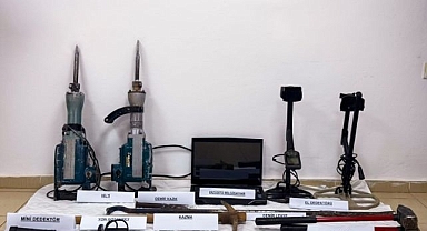 Kaçak kazı yapanlar suçüstü yakalandı