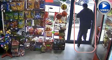 Kapıyı fark etmeyince olanlar oldu! O anlar kamerada...