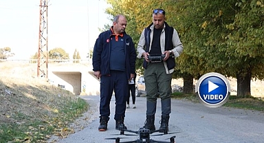 Kaybolan otizmli çocuk termal dronlarla aranıyor
