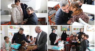 Köy öğretmenlerine anlamlı ziyaret  AK Parti teşkilatı binlerce okula gitti