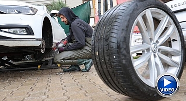 Lastikçilerde kış yoğunluğu başladı