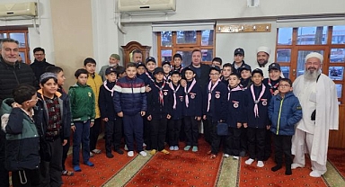 Manevi buluşmalara yoğun katılım