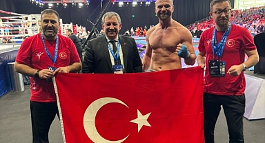 Milli sporcu göğüsleri kabarttı