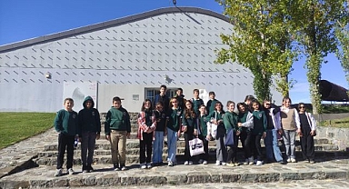 Öğrenciler hayallerini tuvale aktardı