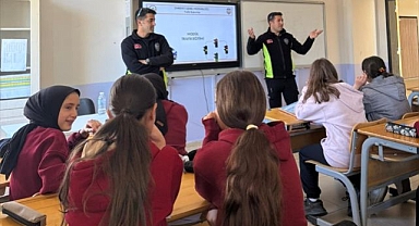 Öğrencilere trafik eğitimi