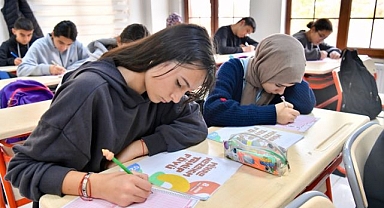 Öğrencilere ücretsiz kurs desteği 