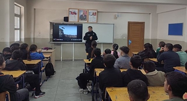 Öğrencilere uygulamalı trafik eğitimi