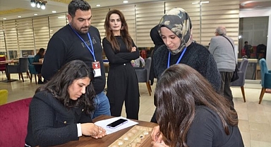 Öğretmenler zeka oyununda ter döktü