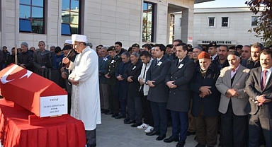 Piyade Er Gönlüaçık, son yolculuğuna uğurlandı