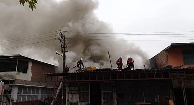 Sanayi sitesi alevlere teslim!