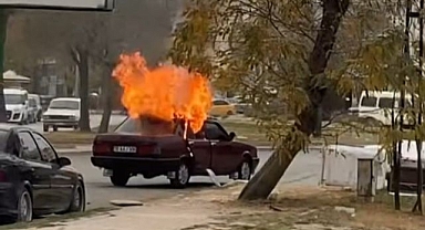 Seyir halindeki araç alev aldı