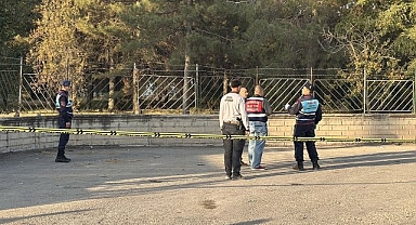 Tartışma silahlı bıçaklı kavgaya dönüştü!