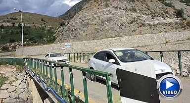 Tortum Şelalesi girişinde yaya ve araç güvenliği tehlikede!