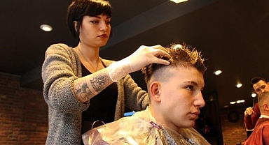 Uzmanlar uyardı! Kış geliyor saçlarınız dökülmesin