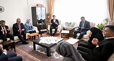 Vali Çiftçi’den şehit annesine vefa