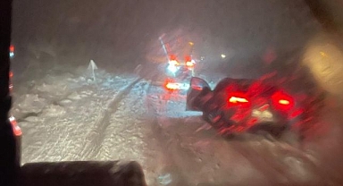 Yağış sonrası mahsur kalanlar kurtarıldı