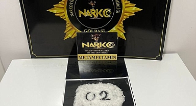 Zehir tacirlerine geçit vermediler