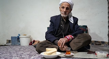 50 yıldır sadece çay ve gofretle yaşıyor