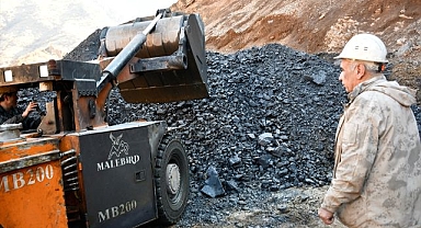 51 yıldır ekmeğini madenden çıkarıyor