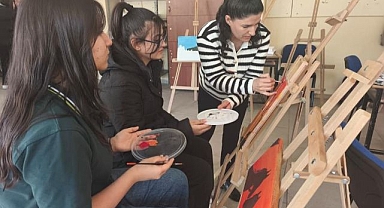 Atık ahşaplar sanata dönüşüyor