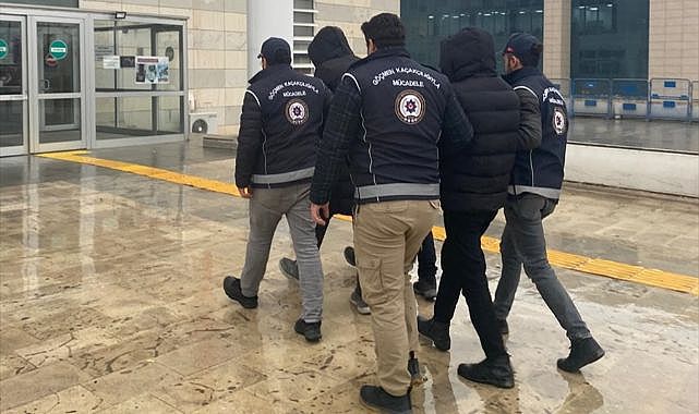 Düzensiz göçmen ve kaçakçılara suçüstü!