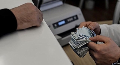 Emeklilerden seyyanen zam isyanı