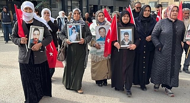 Evlat nöbetinde umutlu bekleyiş sürüyor